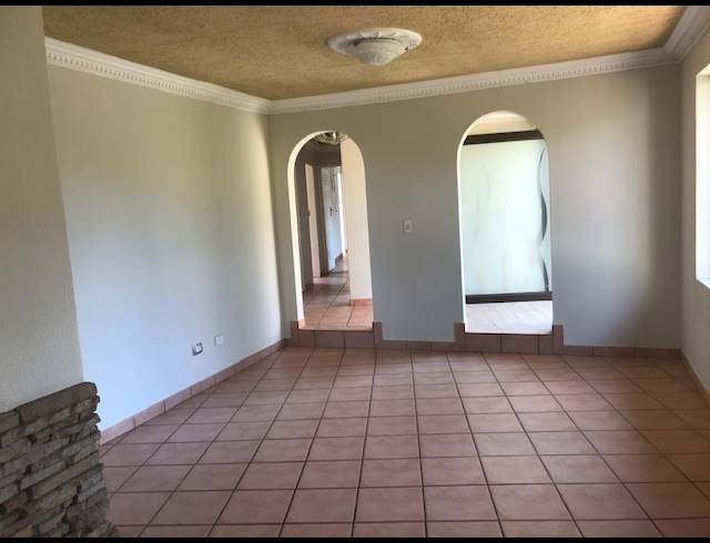 3 bed property to rent in BONAERO PARK